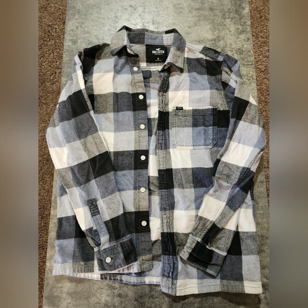 Hollister plaid shirt